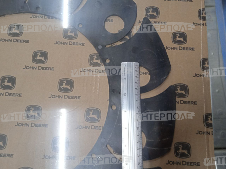 Вкладыш John Deere (9570STS,9670STS,9770STS,9870STS,S660,S760,S770,T550,W540,W550,W650)