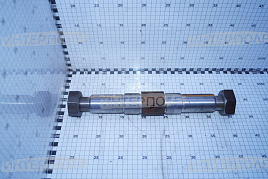 Ось катка с гайками ДТ-75, Т-150