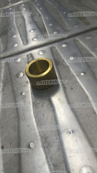 Втулка бронзовая редуктора МКШ (малая) MacDon