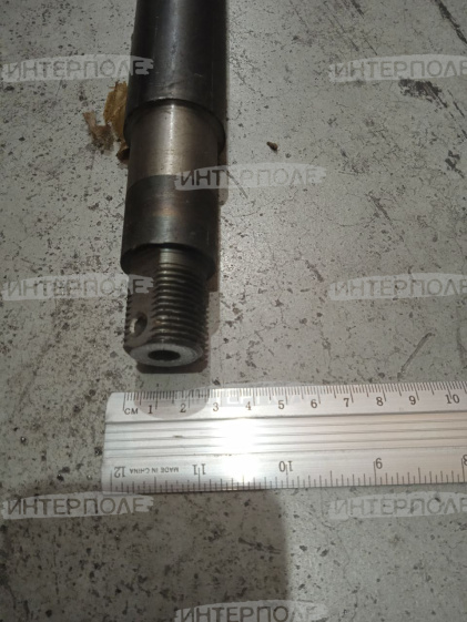 Вал барабана нижнего наклонной камеры под шплинт КЗС-1218, Есиль-760, КЗС-10К, Есиль-750 Гомсельмаш