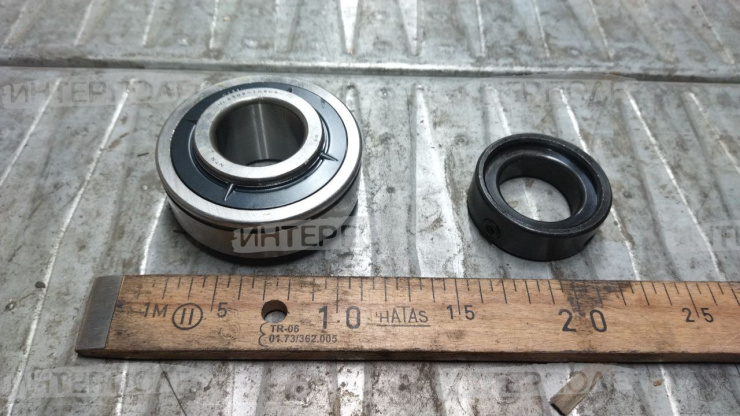 Подшипник (38,1х90,0х57,1/27) John Deere