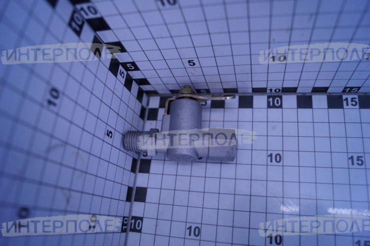 Кран топливного бака