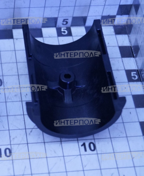 Втулка трубы граблины (половинка) жатка D60, D65 MacDon