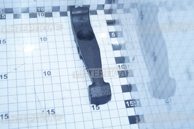 Рычаг отжимной главной муфты (лапка) Т-40