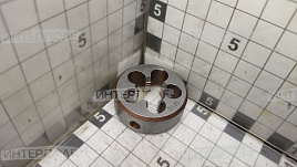 Плашка м/р М16х2 (DIN 223)