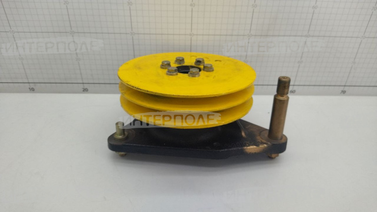 Привод насоса НШ-32М-4 (шкив 2х ручьевый,опора) Есиль-740,КЗС-812,Есиль-750, КЗС-7 Гомсельмаш