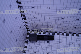 Шпилька колеса (с гайкой)