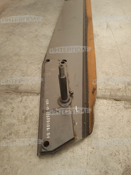 Борт стана решетного верхнего правый Есиль-760,КЗС-1218,Есиль-750,КЗС-10К Гомсельмаш