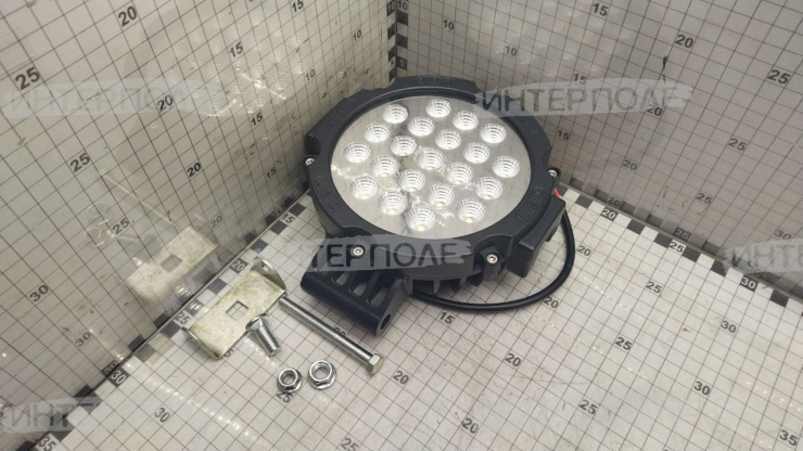 Фара светодиодная круглая 63W 21х3W-66mm 3100LM Epistar (Flood) Рассеянный свет универсальная 12-24В