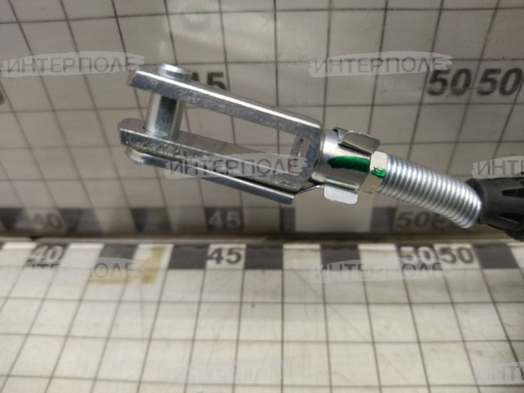 Тросик капота JCB