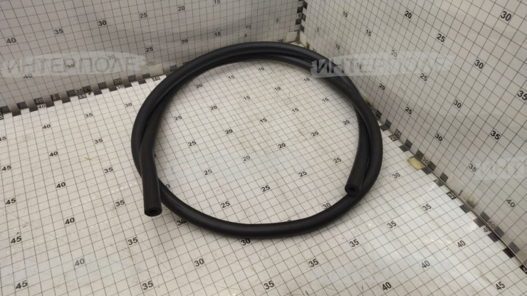 Шланг молочный d=.7 мм. L=1,6 м. (отрезок) переменного вакуума, резиновый