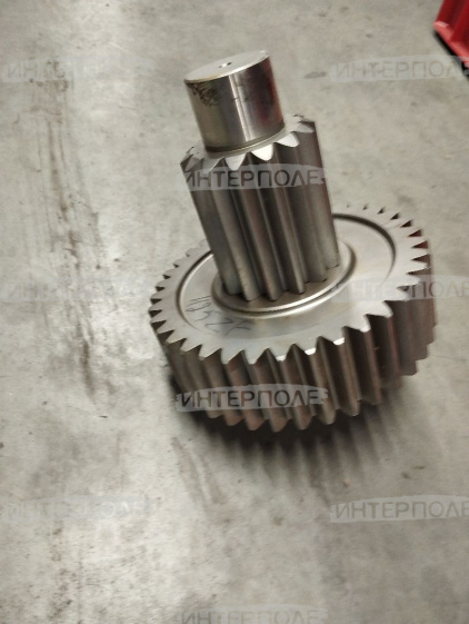 Вал промежуточный бортового редуктора (ZF) Акрос