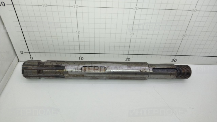 Вал контрпривода КСК-600, КСК-100, КГ-6, КДП-3000 Гомсельмаш