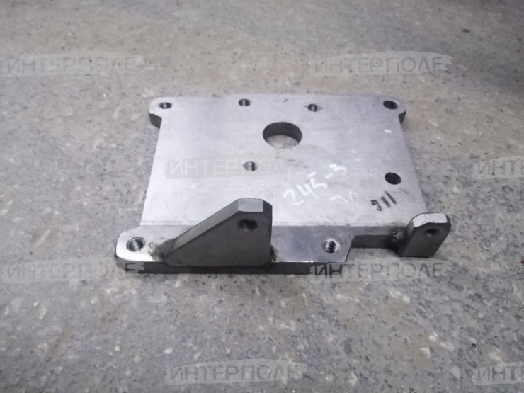 Плита под 2-х цилиндровый компрессор ЗИЛ-5301, МАЗ-4370, ПАЗ-4232, ОАО "ММЗ"