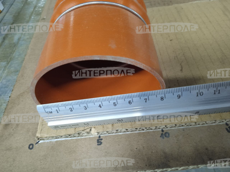 Патрубок John Deere