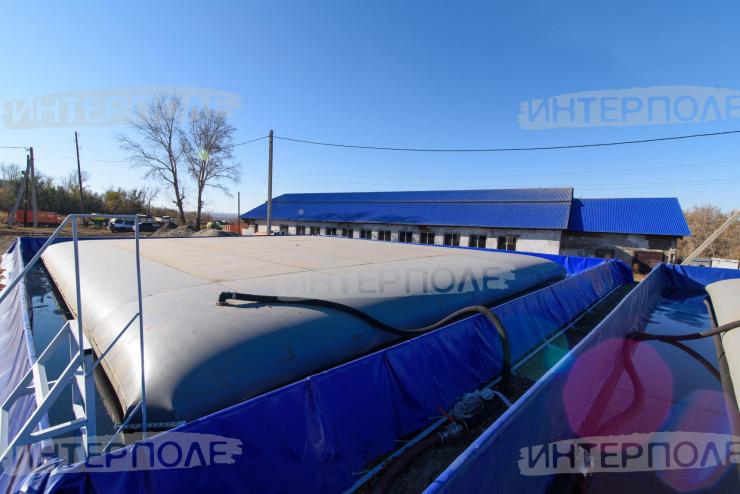 Мягкий резервуар с краном МР У 200 КАС. ПВХ 900 гр/м2