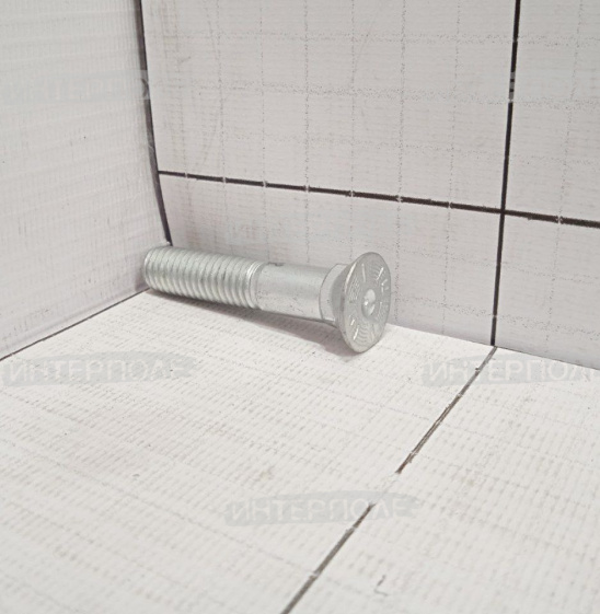 Болт 7/16" х 2-1/4" стойки (730, 2210) John Deere
