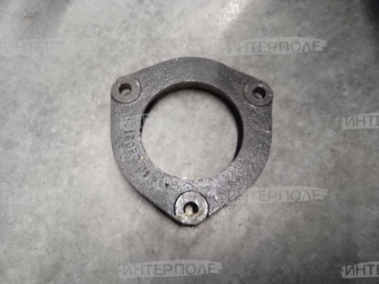 Крышка корп. подшипника (3514Н) вала гл. к/привода (левая) Есиль-760,КЗС-1218,Есиль-750,КЗС-10К Гомсельмаш