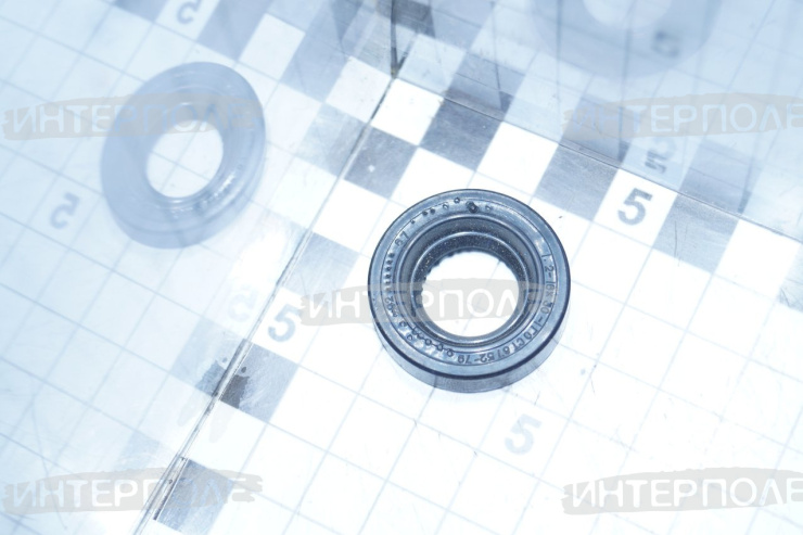 Манжета армированная "сальник" .16х30х7-1,2