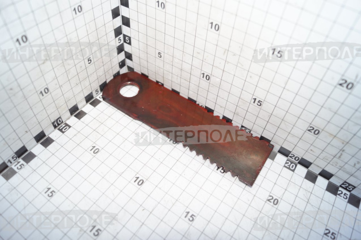 Нож измельчителя (d-20,1 4,5х50х175) зазубренный New Holland, John Deere, Fendt Шумахер