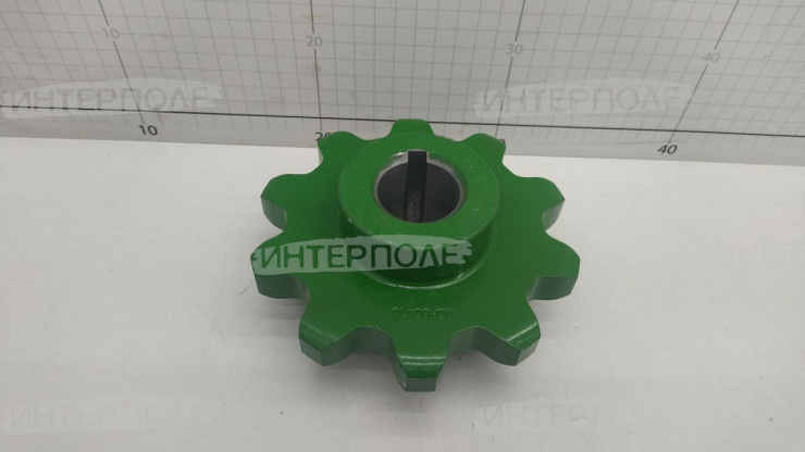 Звездочка (z=10) верхняя зернового элеватора John Deere (9770STS,S670,S770, S670, S680, S685, S690, 9770STS, 9870STS)