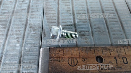 Болт заднего демпфера John Deere Оригинал