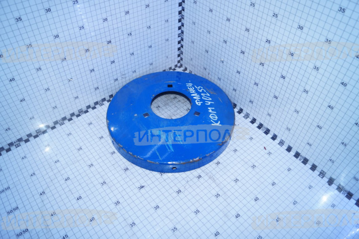 Фланец выгрузного шнека