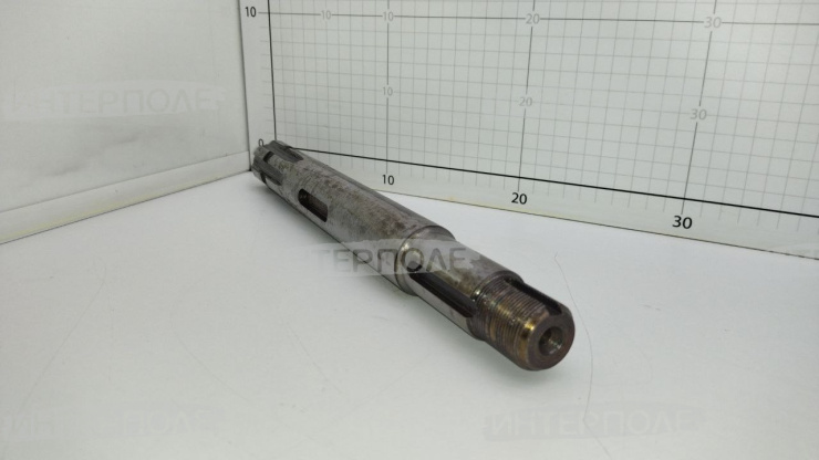 Вал контрпривода КСК-600, КСК-100, КГ-6, КДП-3000 Гомсельмаш