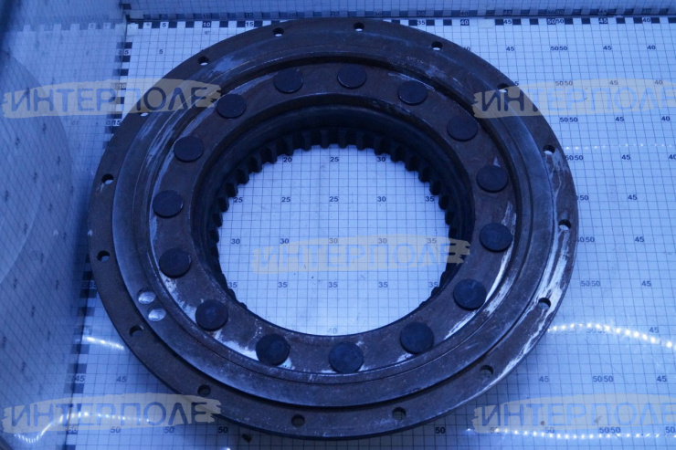 Муфта полужесткая (с двигателем ЯМЗ-238-НД5) (-744)