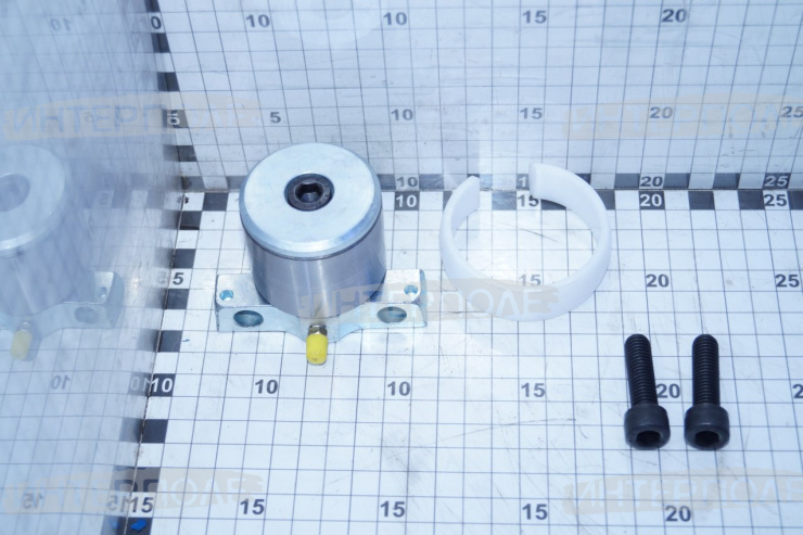 Головка привода ножа на 17 мм с пластиковым кольцом, жатка Honey Bee, Шумахер