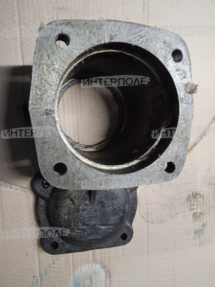 Стакан коробки передач Есиль-730,КЗС-7 ,КСК-100,КСК-600 Гомсельмаш