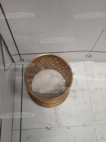 Втулка подшипника (TUCANO 330-320,340,430,450-440,480-470,LEXION,JAGUAR) Claas