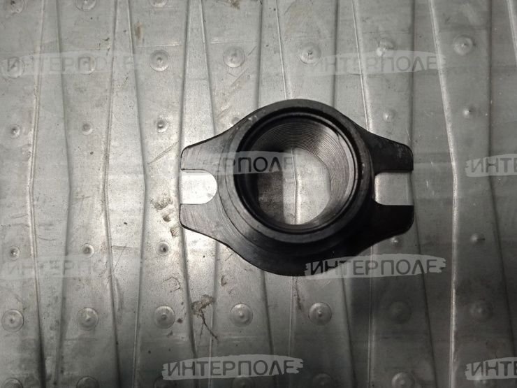 Втулка контрпривода вариатора (d= 37мм) Есиль-760,КЗС-1218,Есиль-750,КЗС-10К Гомсельмаш