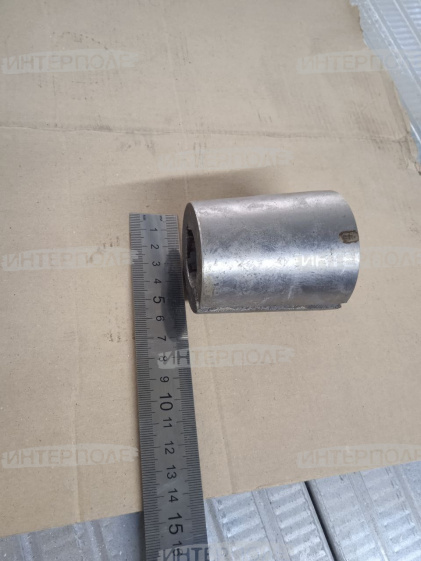 Втулка вала привода очистки (конусная) Есиль-740,КЗС-812,Есиль-760,КЗС-1218,Есиль-750,КЗС-10К Гомсельмаш