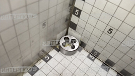 Плашка м/р М10х1,5 (DIN 223)