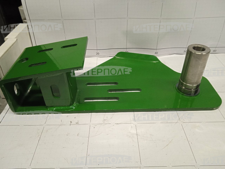 Кронштейн John Deere S7 600, S7 700, S550, S650, S660, S660