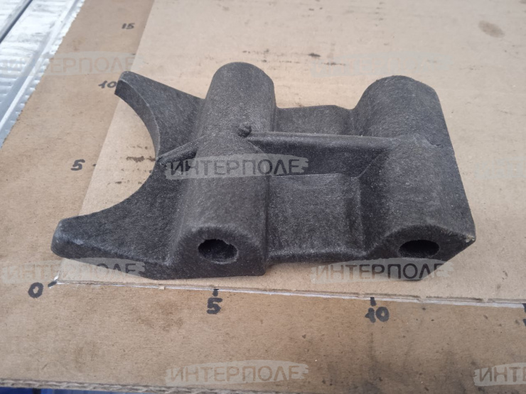 Вкладыш кожуха защитного верхнего вала наклонной камеры Есиль-740,КЗС-812,Есиль-730,КЗС-7Гомсельмаш