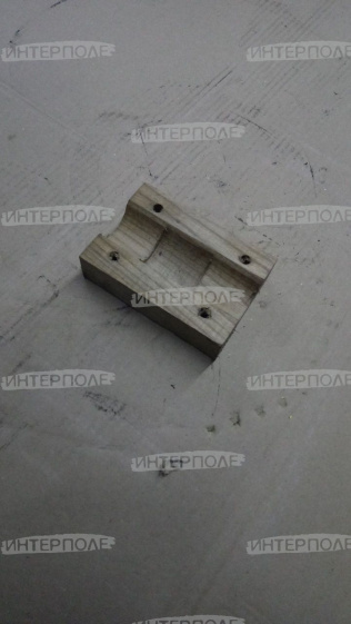 Полуподшипник деревянный соломонабивателя Вектор, Дон-1500А/Б