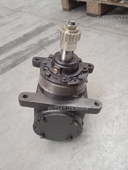 Редуктор выгрузки бункера (под звездочку) Есиль-760,КЗС-1218,Есиль-750,КЗС-10К Гомсельмаш