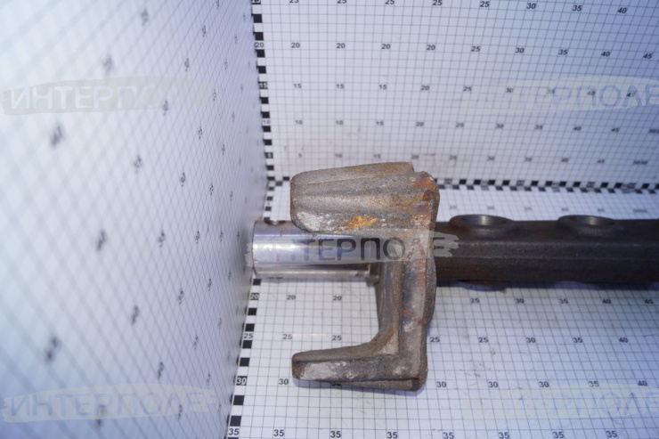 Скоба "поперечина" К-700