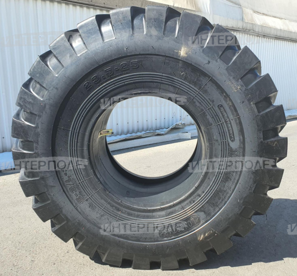Шина 23,5 -25 E3/L3 28НС (с камерой) с об. лентой Longstar