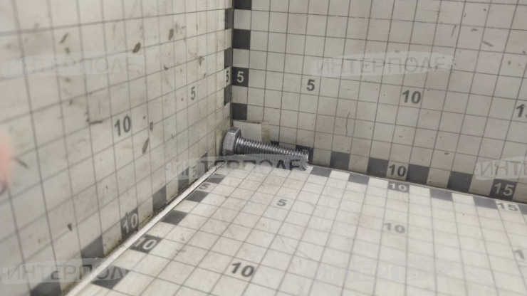 Болт М10х 40х1,5 шестигранная головка, класс 5.8, полная резьба