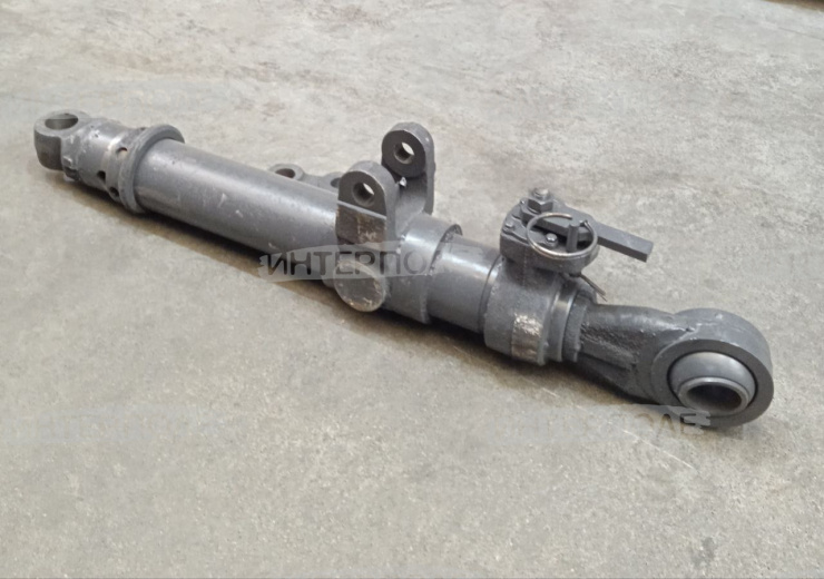 Тяга левая нижняя (-744)