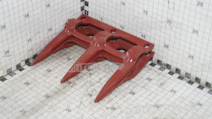 Палец тройной 14 мм.закрытый, красный