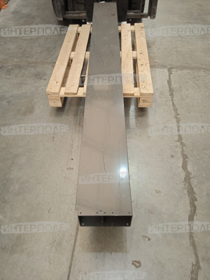 Шахта элеватора Claas (Mega 350;360;370; 204;208;218)