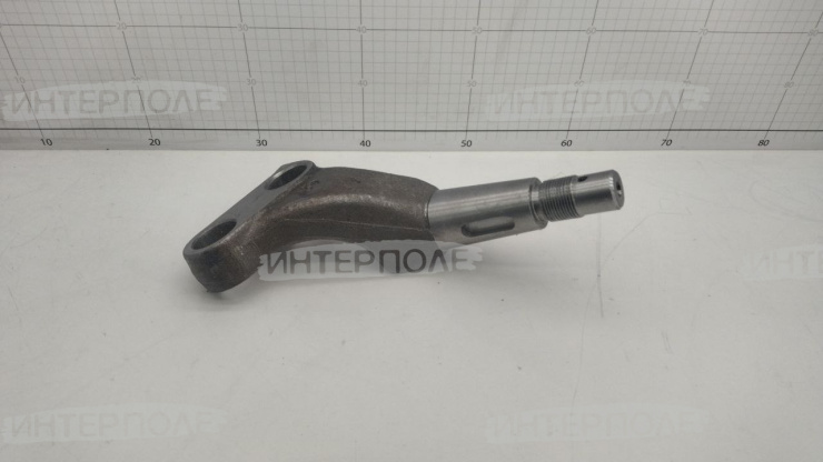 Рычаг кулака правый Акрос 530/595 плюс