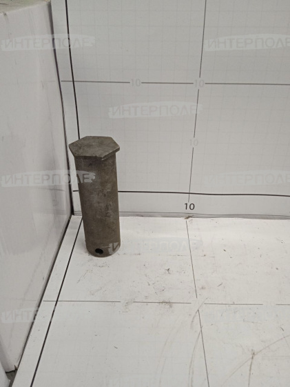 Ось