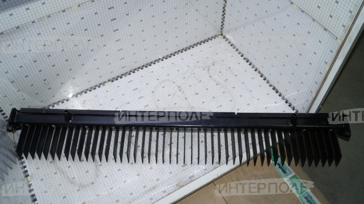 Противорез измельчителя в сборе Вектор с 04.2011 г.