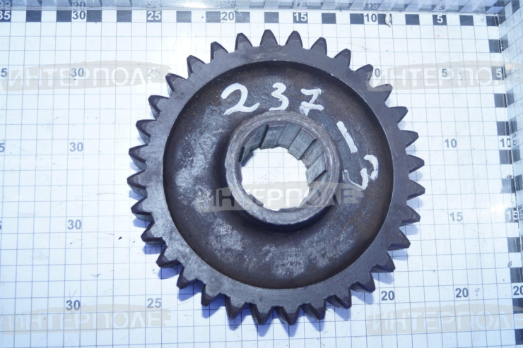 Шестерня z=32 Т-150
