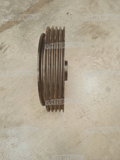 Шкив 5-руч. главного контрпривода (на отбойный битер и вентилятор отсоса пыли) Есиль-740,КЗС-812,Есиль-730,КЗС-7 Гомсельмаш